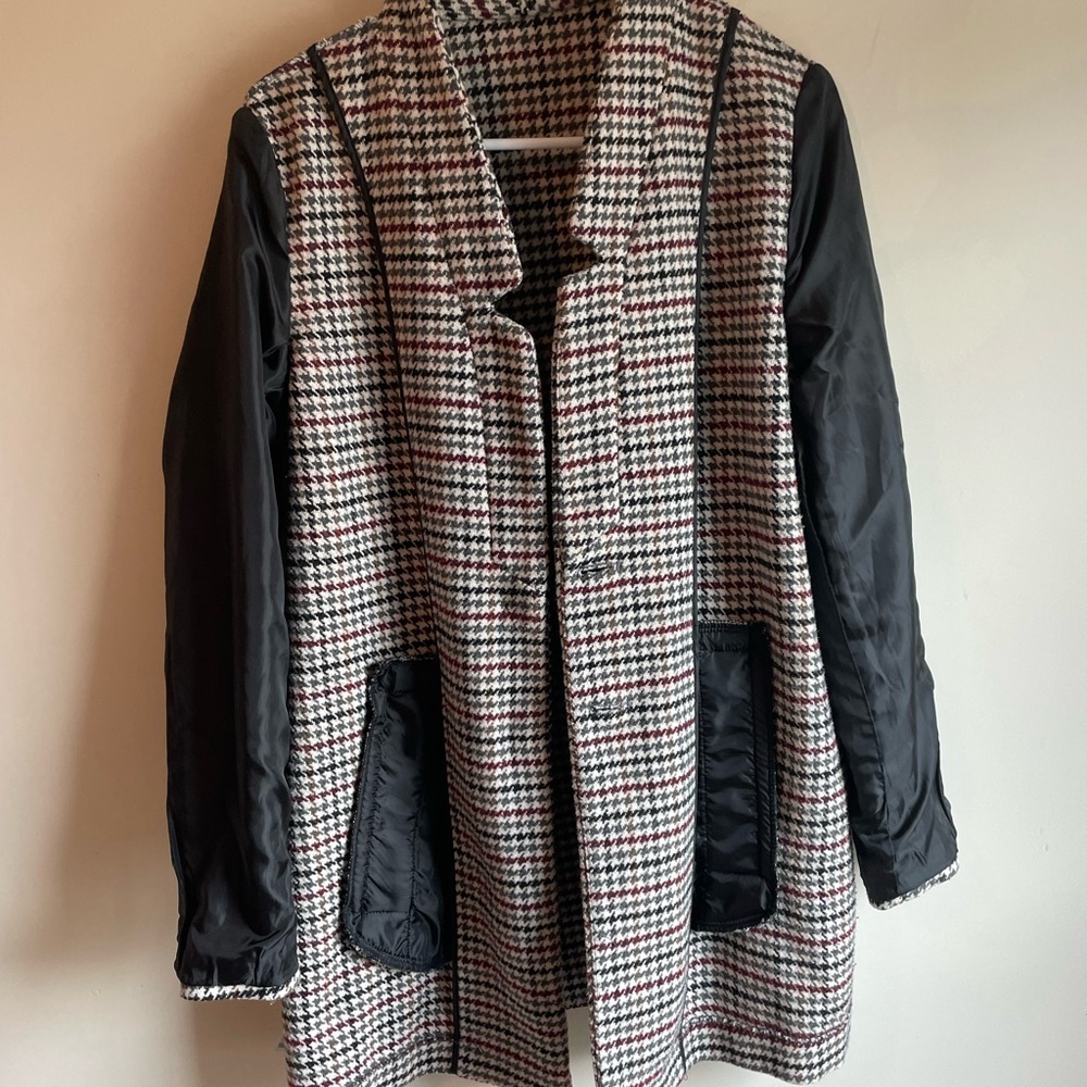 Old Navy Houndstooth Blazer Size Medium NWOT 2% Wool - Picture 5 of 13